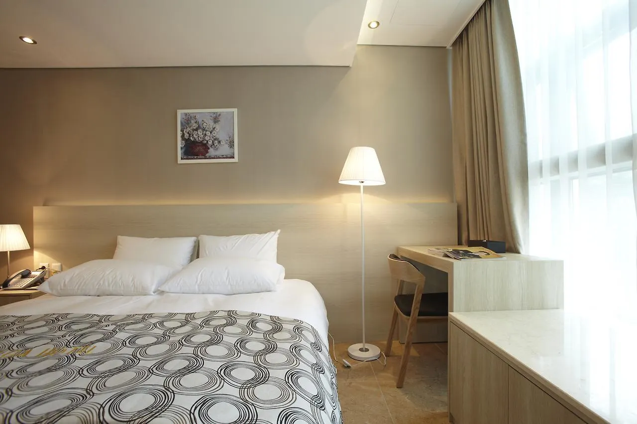 Hotel Sopra Incheon Cheongna 3*,